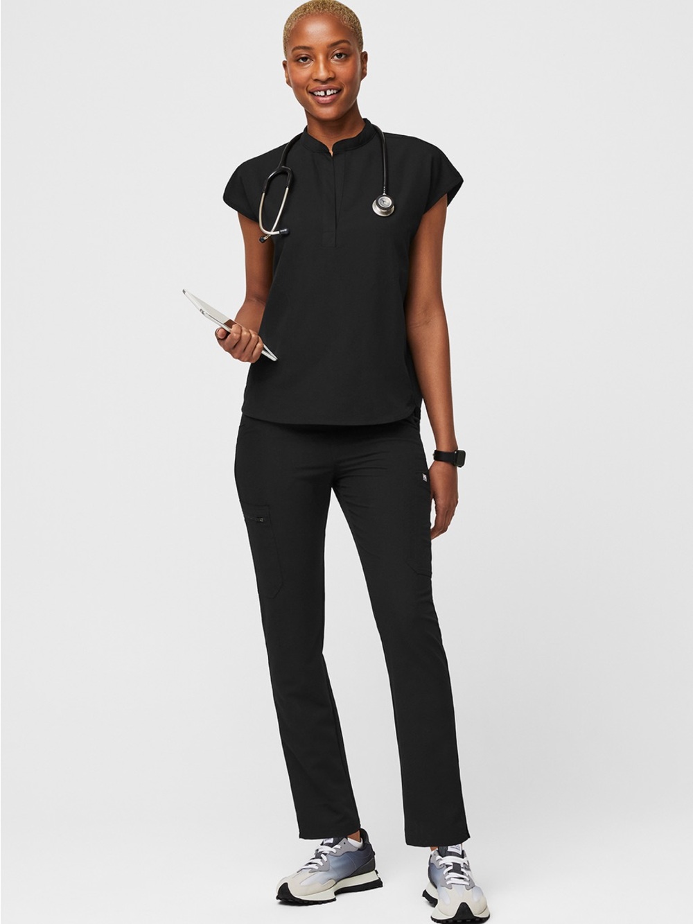 FIGS Women's Black Mandarin Collar Tunic - Picture 2 of 2